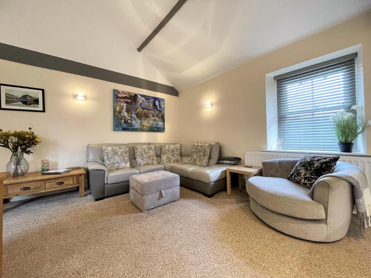 Arthurs Cottage -Charming Courtyard Cottage In The Heart Of Kendal, The Lake District Bagian luar foto
