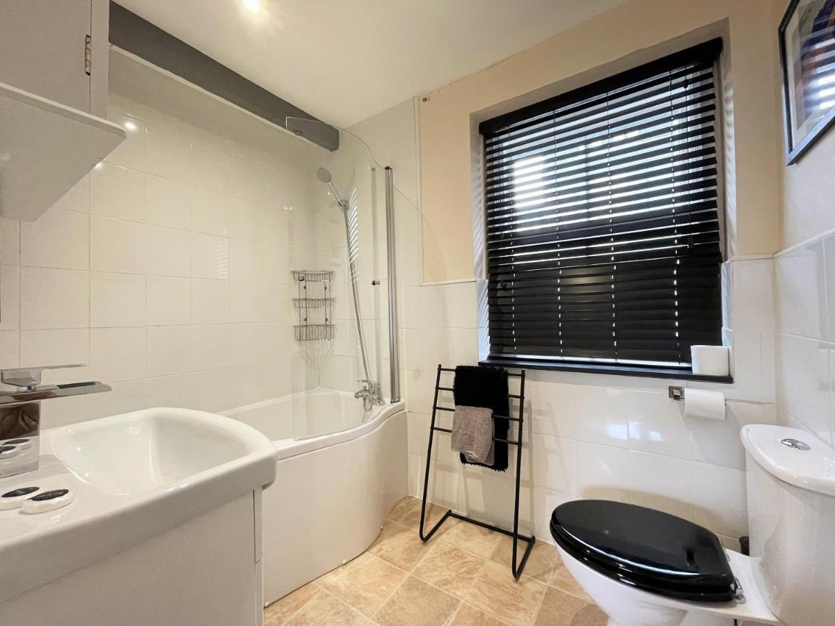 Arthurs Cottage -Charming Courtyard Cottage In The Heart Of Kendal, The Lake District Bagian luar foto